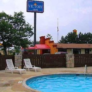A Victory Inn - Roseville